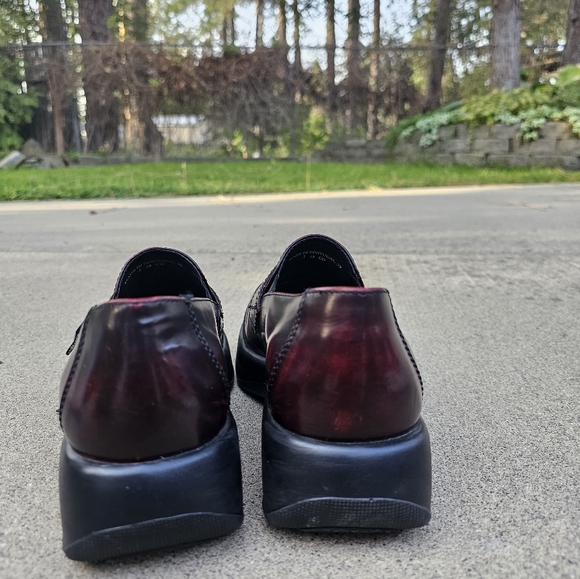 Dansko Women's Red and Black Loafers - Picture 6 of 7